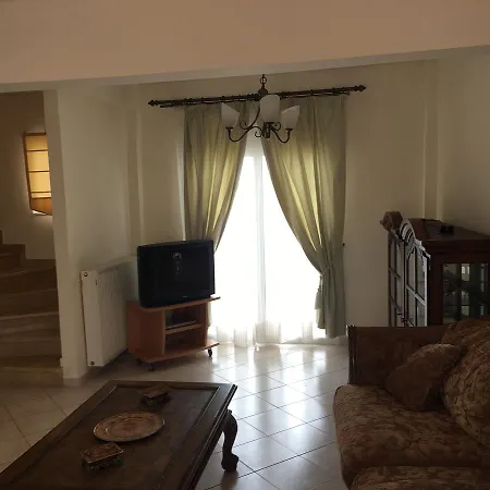 Royal Сasa de vacaciones Agioi Theodoroi (Corinthia)